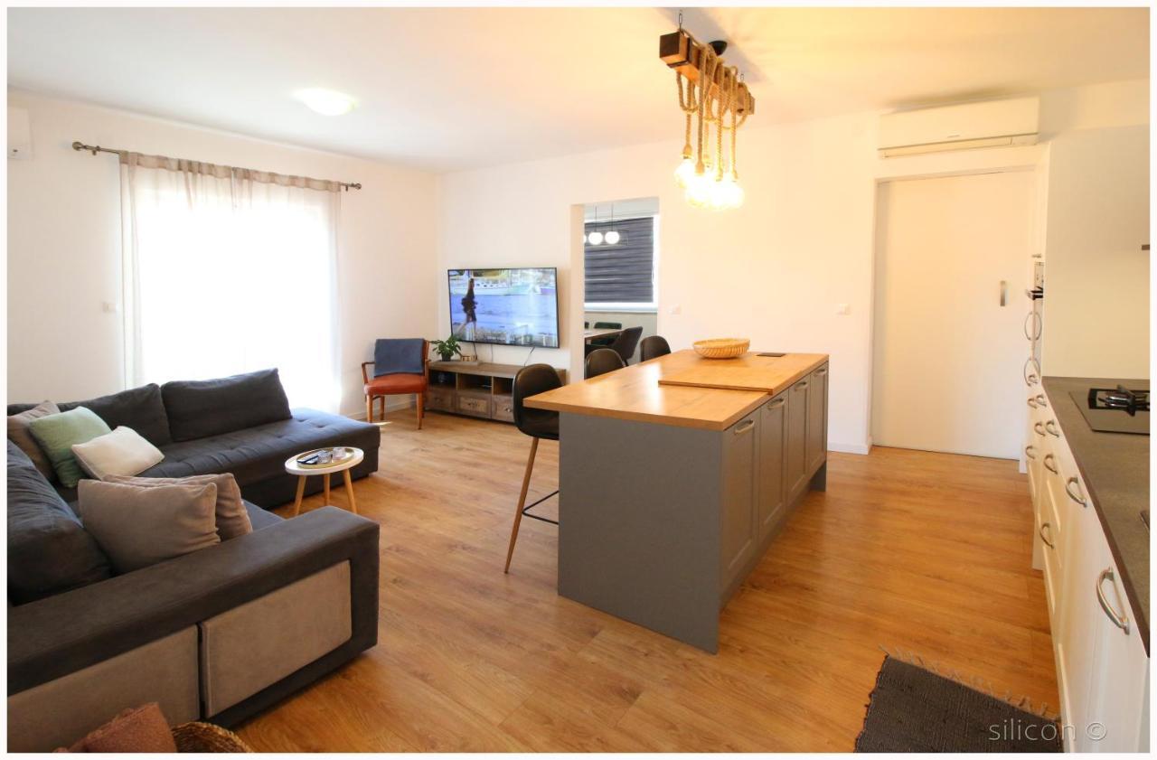 Apartman Silicon Primošten Exterior foto