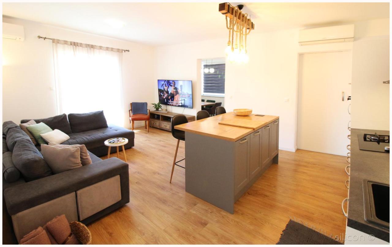 Apartman Silicon Primošten Exterior foto