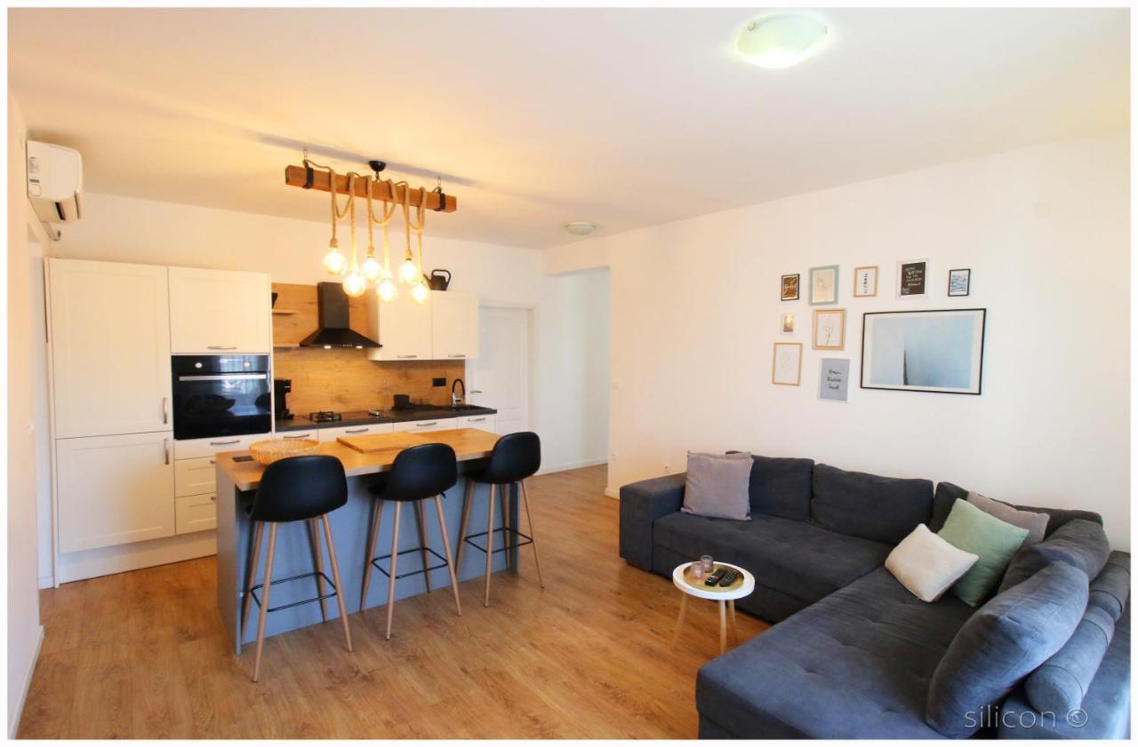 Apartman Silicon Primošten Exterior foto